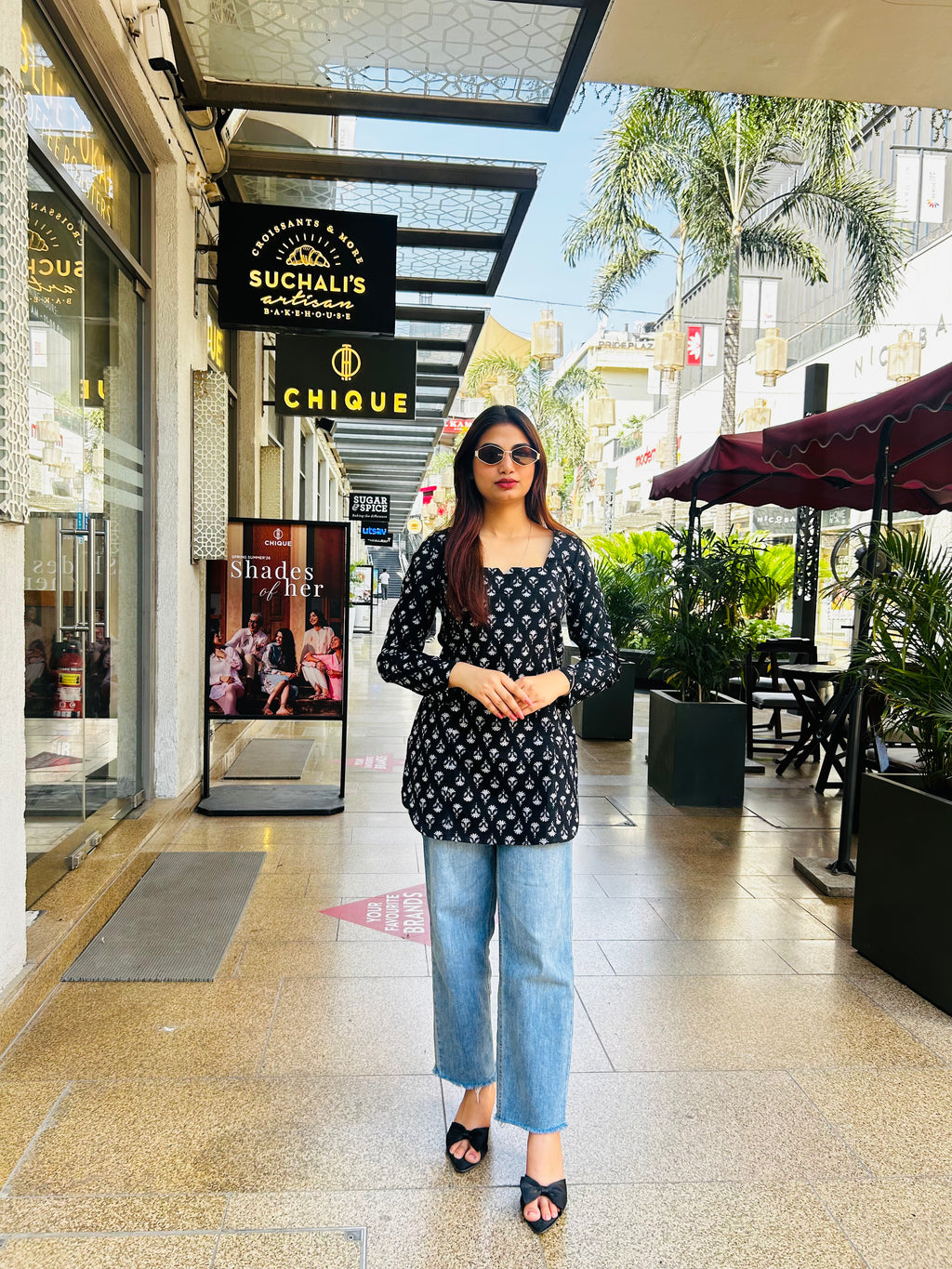 Chandani black Kurti with Elegant Fit