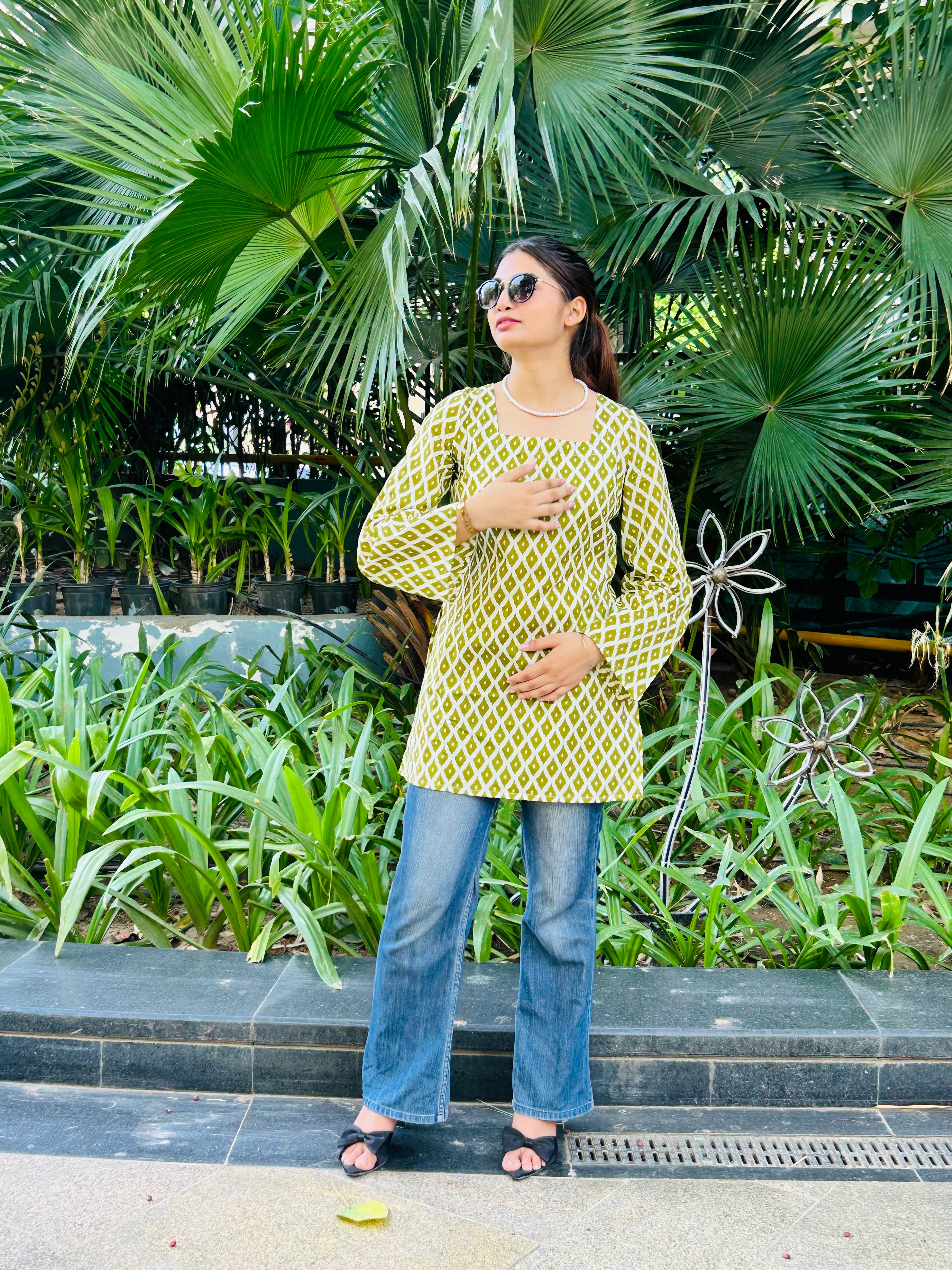 Heena Ethnic Kurti – Premium Women’s Fashion